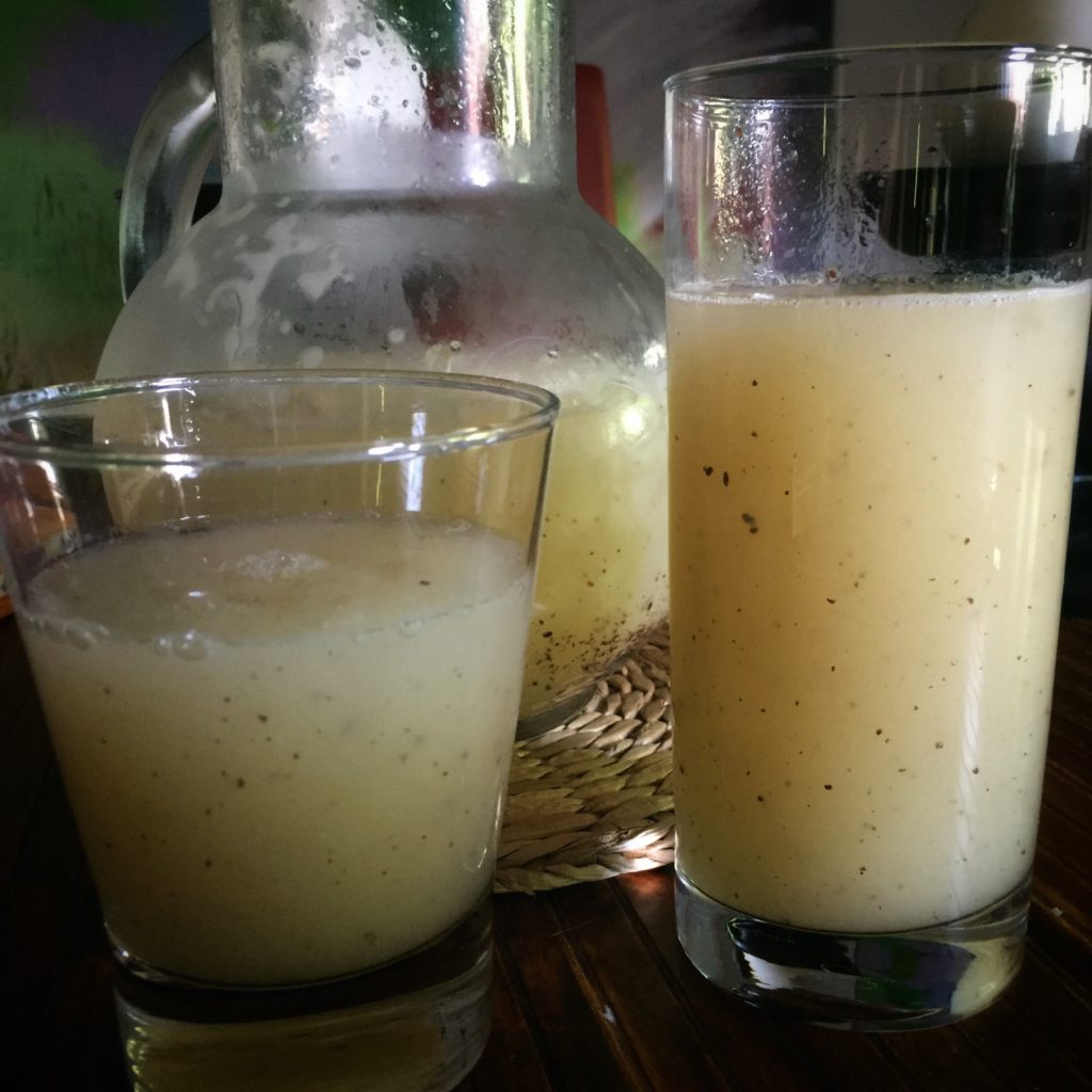 Limonada de Kiwi, lima, limón y jengibre